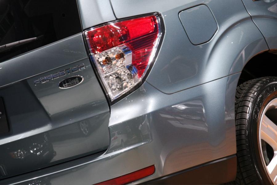  Subaru Forester 2009 года  (US) (фото 21 из 26)